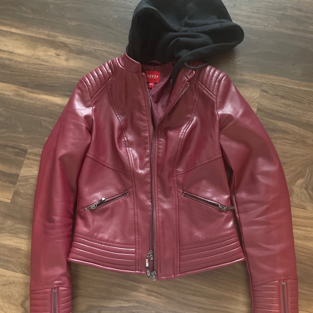 GUESS faux leather jacket - rust red s